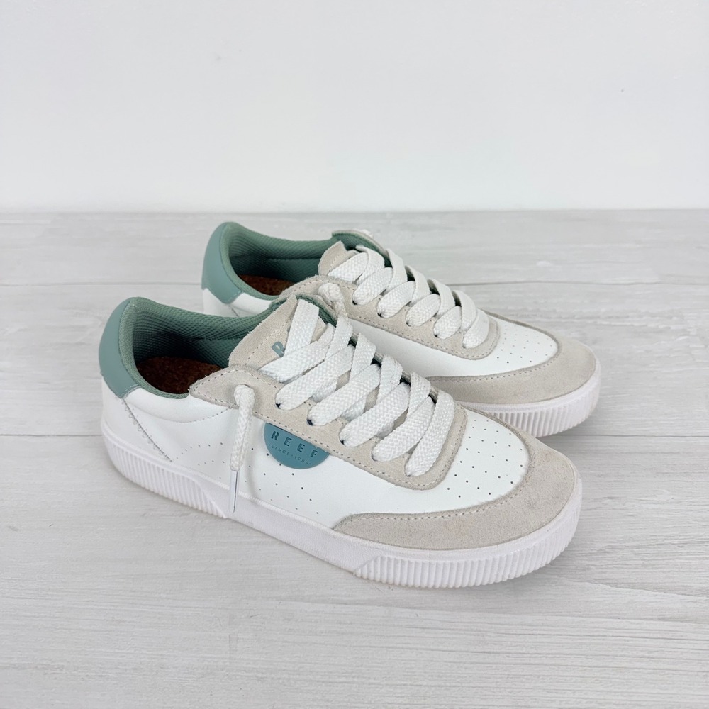 Reef White Green Accent Low-Top Sneakers
